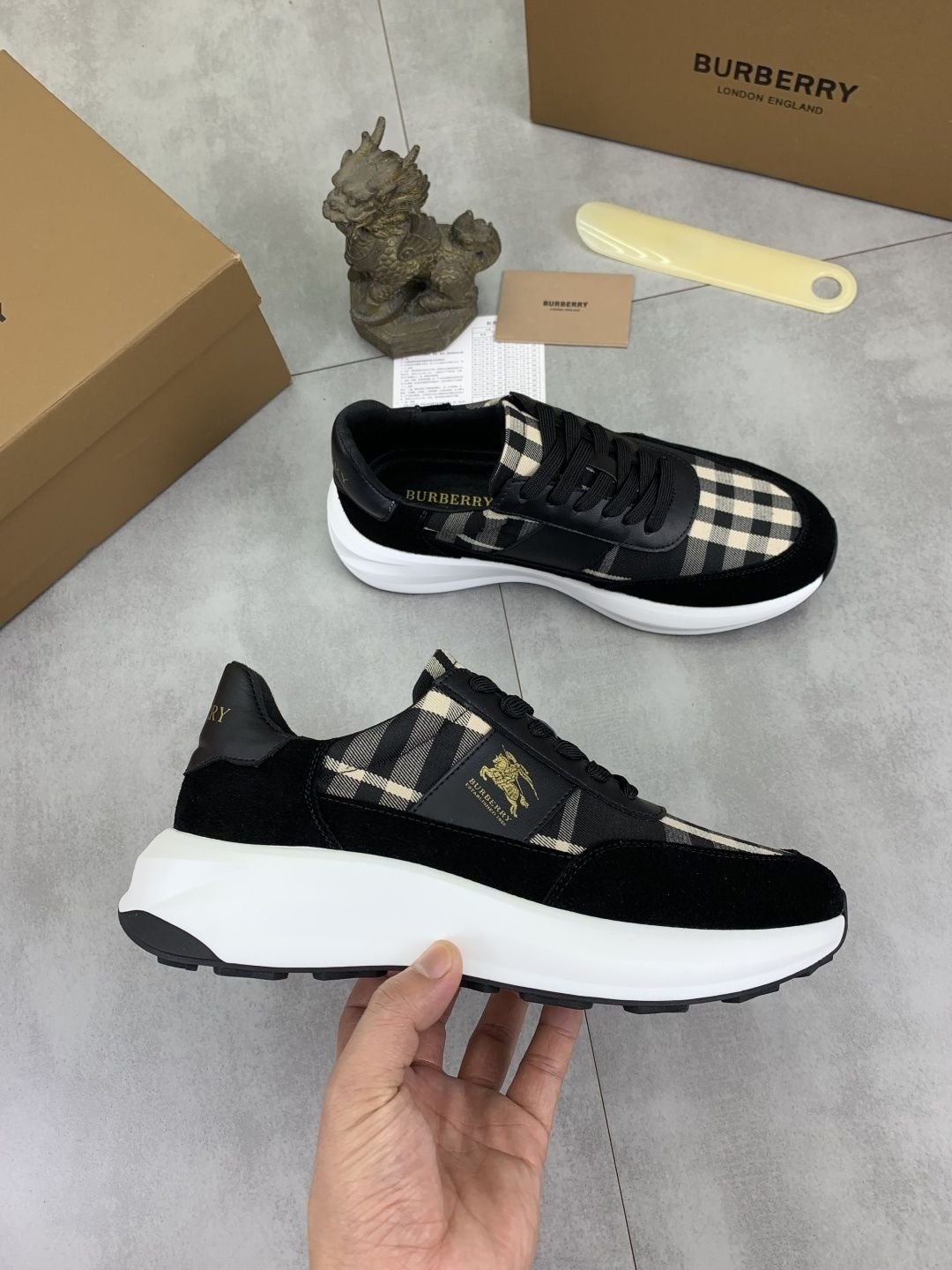 baskets b.b check en cuir 2026