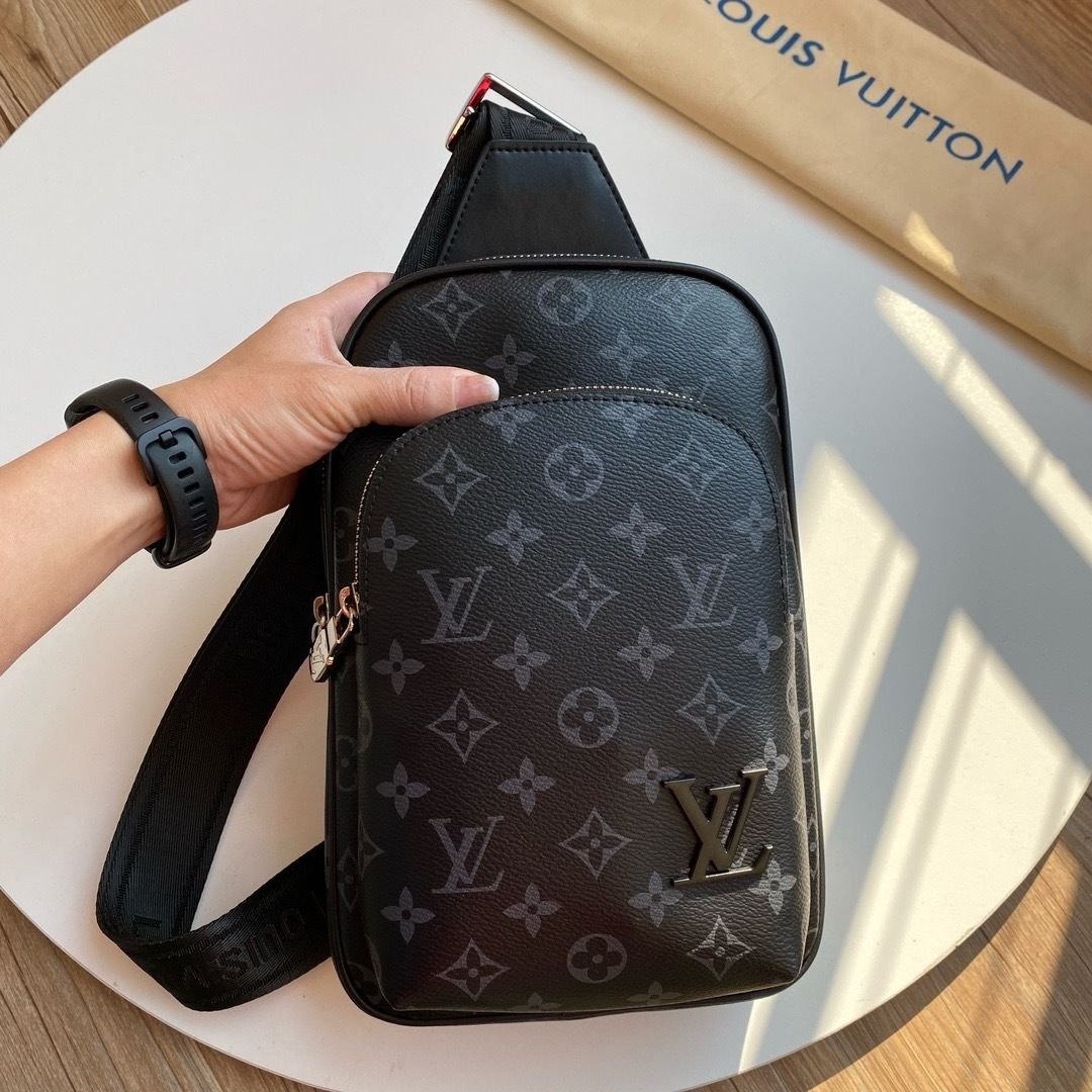 louis*vuiton clutch - Image 6