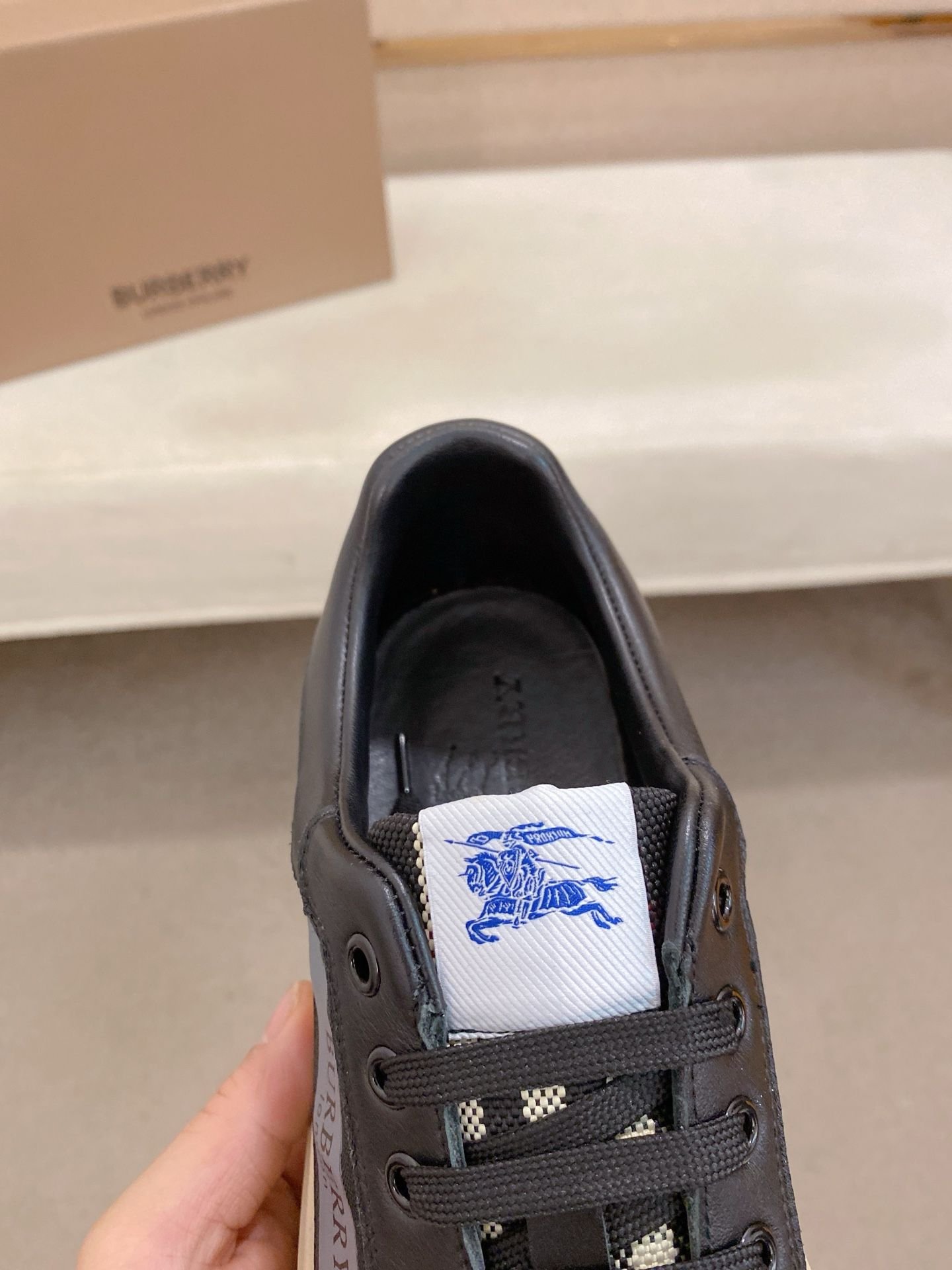 Baskets burberr*y Check en cuir 2026 - Image 3