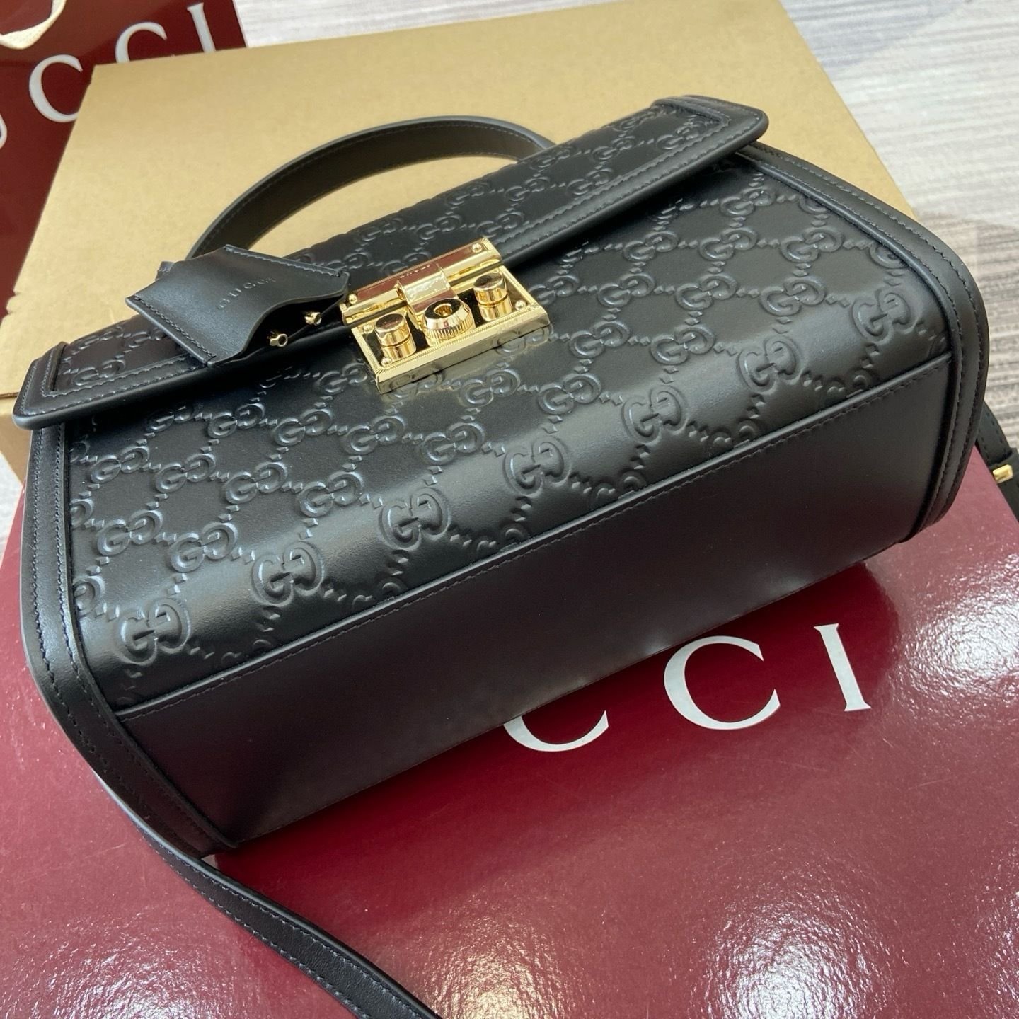 GUCC*i clutch - Image 4